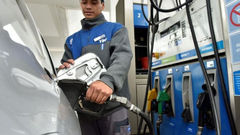 Descuentos en nafta durante la madrugada: las cinco provincias que aplican y los precios en Jujuy