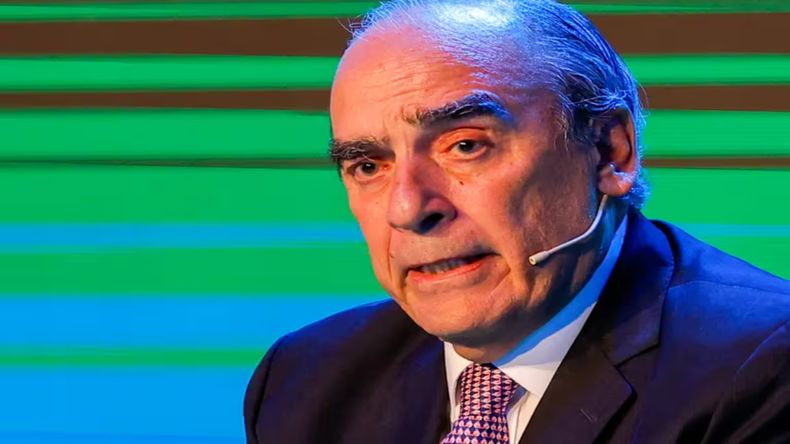 Me pregunto si falta de gestión es haber sacado a la Argentina de la hiperinflación, dijo Guillermo Francos.