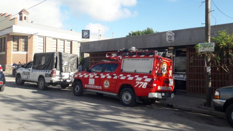 Tuviero que acudir los bomberos para poder sofocar el incendio.&nbsp;