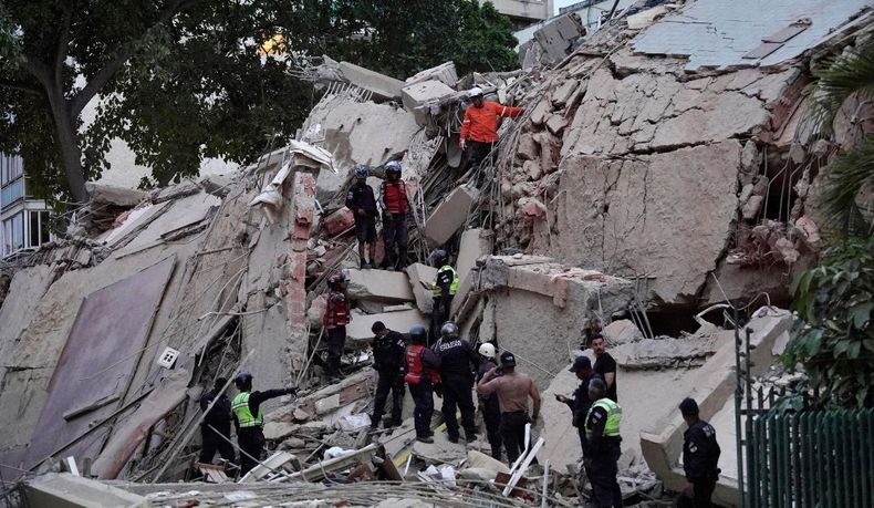 Aumentaron los muertos por el terremoto en Venezuela