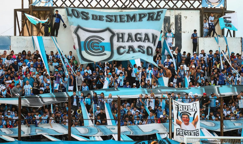 Hinchas de Gimnasia de Jujuy.