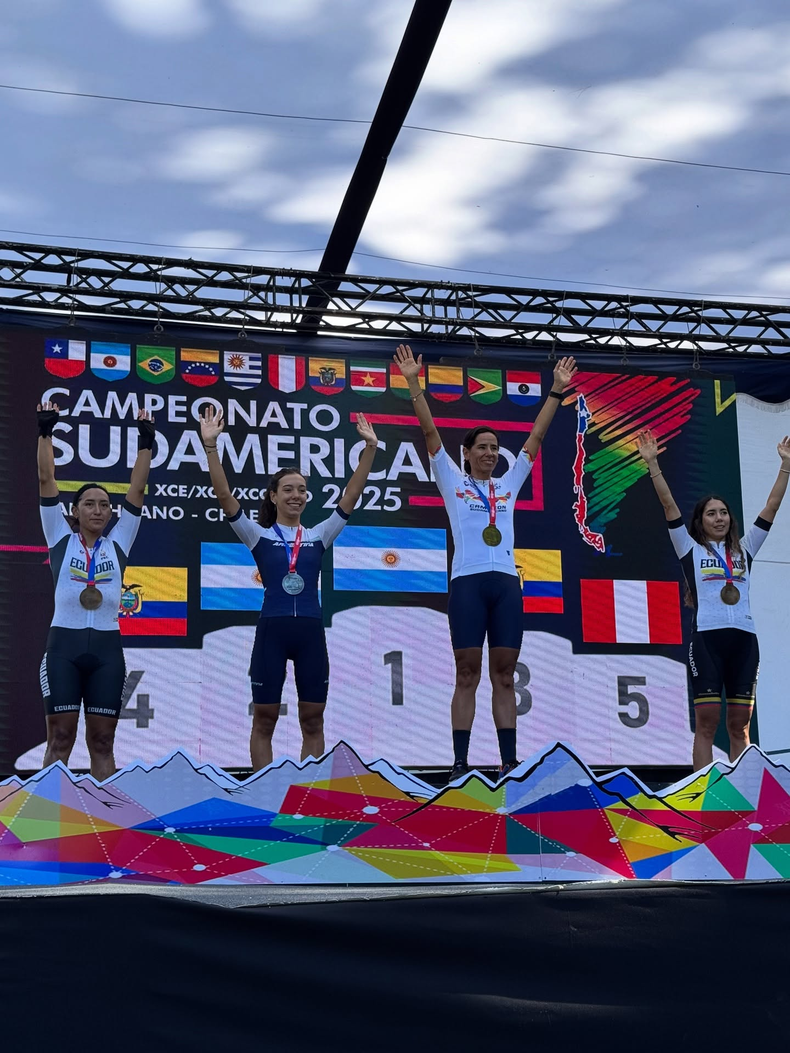 Agustina Apaza, la biker jujeña no para de conseguir logros, esta vez fue el oro en Short Track y bronce en Cross Country Olímpico. Agustina Apaza, la biker jujeña no para de conseguir logros, esta vez fue el oro en Short Track y bronce en Cross Country Olímpico.