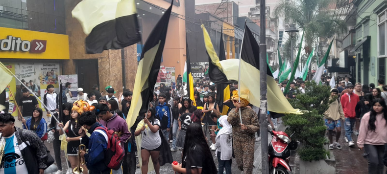 Banderazo de la Promo 25'.