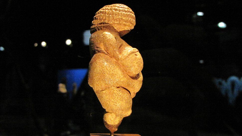 Facebook vuelve a censurar: una escultura de hace 30 mil años fue clasificada como pornográfica