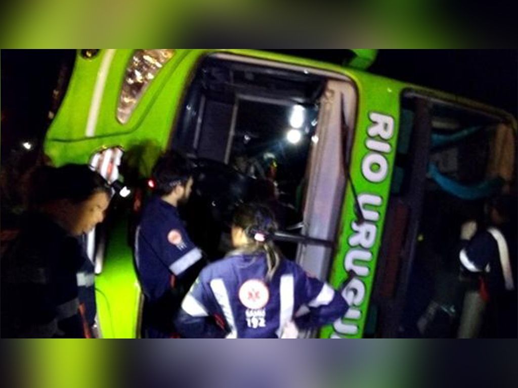 Volcó micro en Brasil