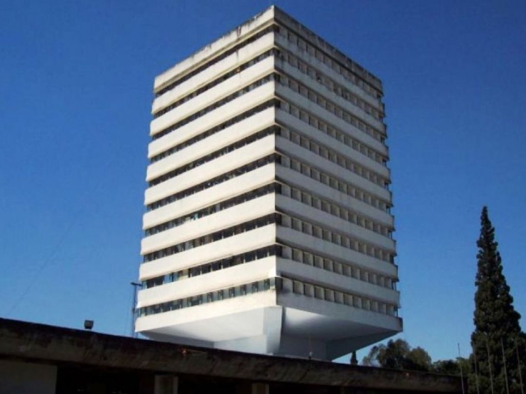 Tribunales