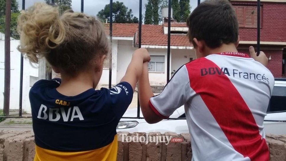 Boca y River se pusieron la 10 para los chicos