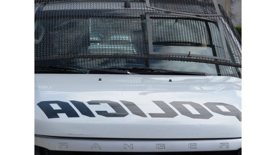 Policia