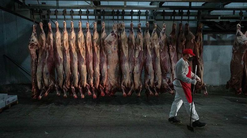 El Gobierno prohibió la exportación de siete cortes parrilleros.&nbsp;