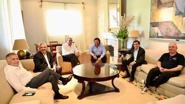 Carlos Sadir, gobernador de Jujuy junto a mandatarios provinciales del norte y Guillermo Francos, ministro del interior.