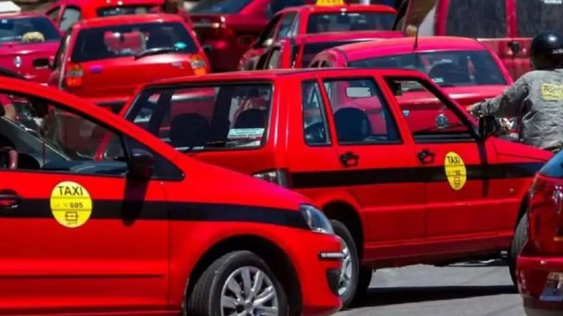 Taxistas en Salta piden trabajar durante las noches de Navidad y Año Nuevo