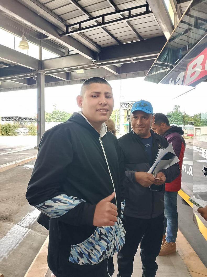 El jujeño necesita ayuda para competir en la Liga Paralímpica de Natación.