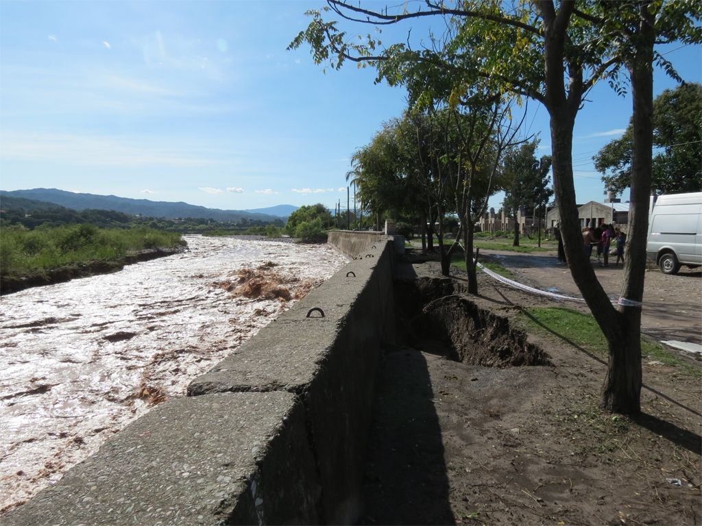 El rio en Villa San Martin