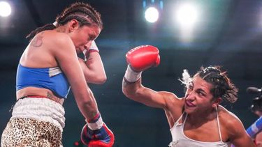 Julieta Cardozo no pudo ganar la corona Fedelatin súper gallo