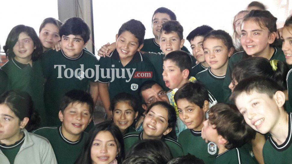 Lautaro su sus compañeros