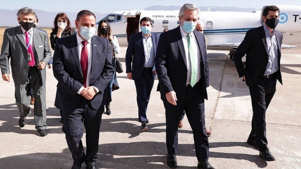 Alberto viaja a La Rioja para potenciar el norte del país