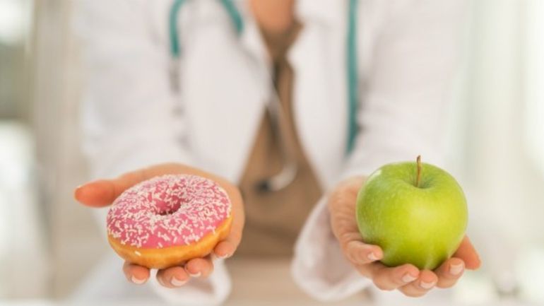 Hay ciertos alimentos para combatir la obesidad. 