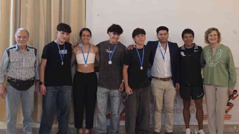 La Federación Jujeña de Atletismo realizó la noche de las distinciones de Jujuy 2025