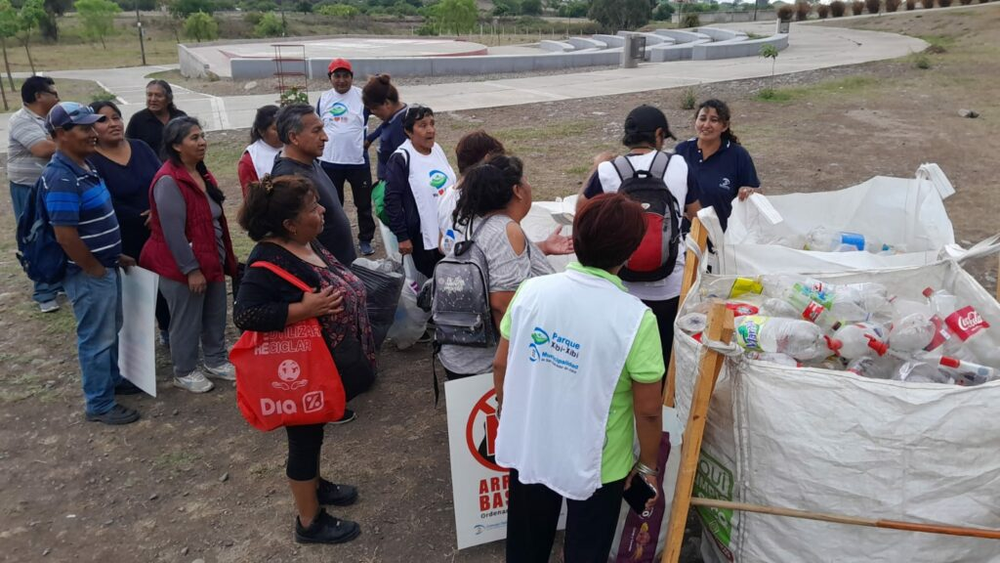Vecinos podrán regularizar deudas siendo Promotores Ambientales Vecinos podrán regularizar deudas siendo Promotores Ambientales