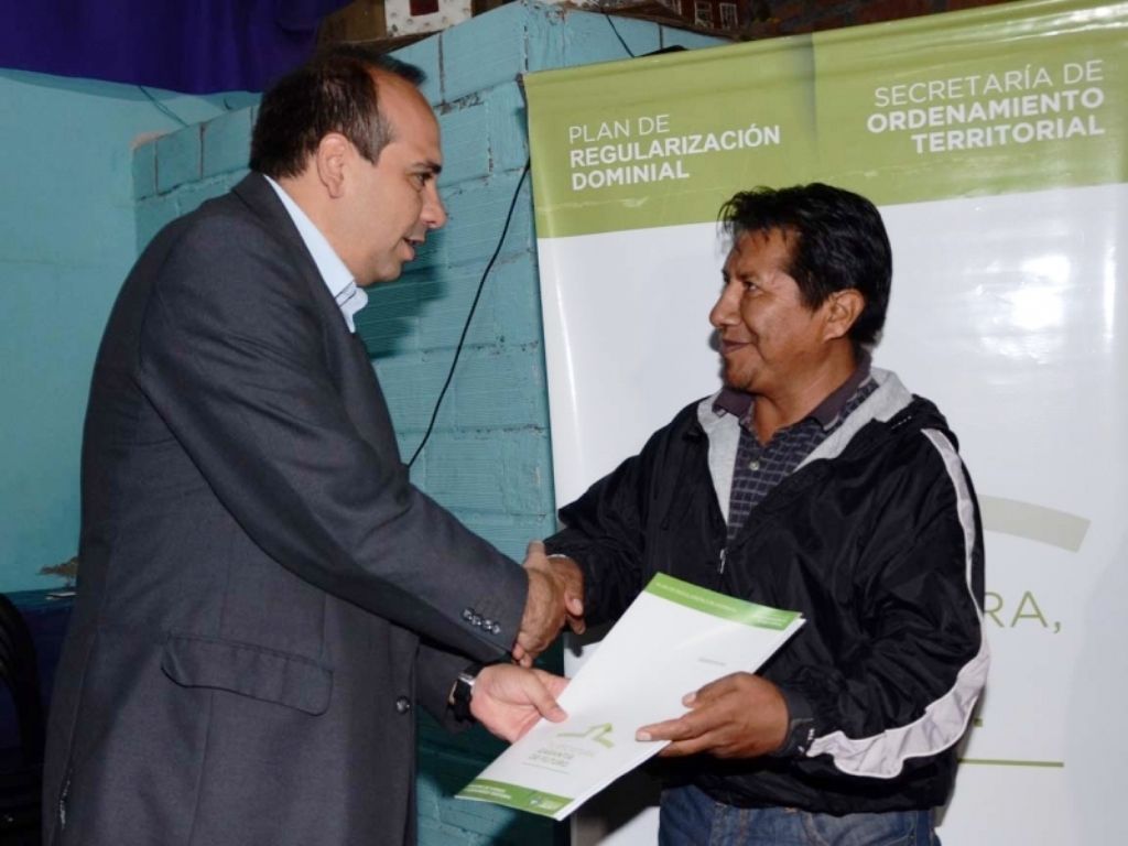 Entrega de escrituras