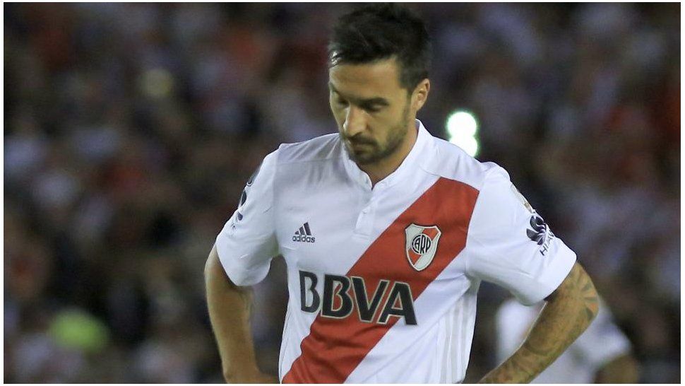 Mala noticia para River: Scocco se resintió de su lesión y no jugará el sábado