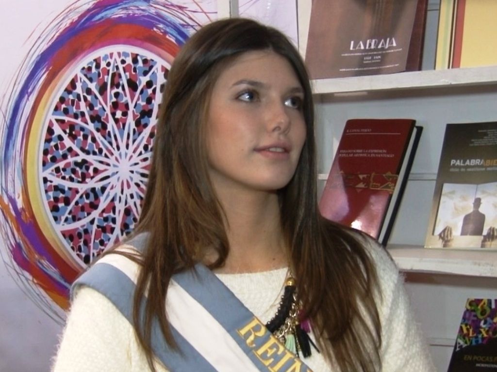 Valentina Oller en la Feria del Libro