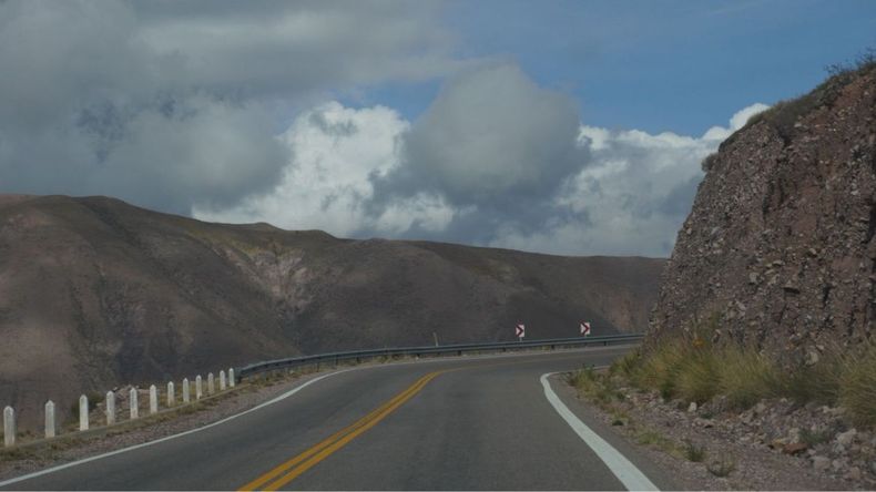 Traslado de camiones: habrá cortes y restricciones entre Purmamarca y Susques