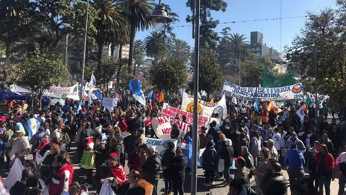 Gremios jujeños marcharán este jueves contra la reforma laboral Gremios jujeños marcharán este jueves contra la reforma laboral