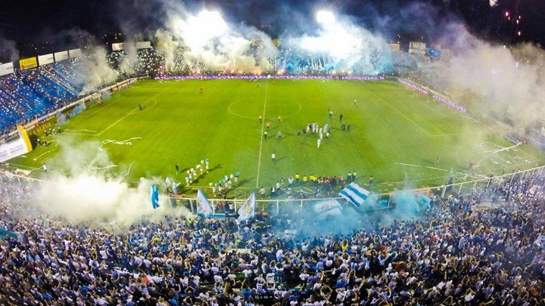 Hinchada de Atlético Tucumán.