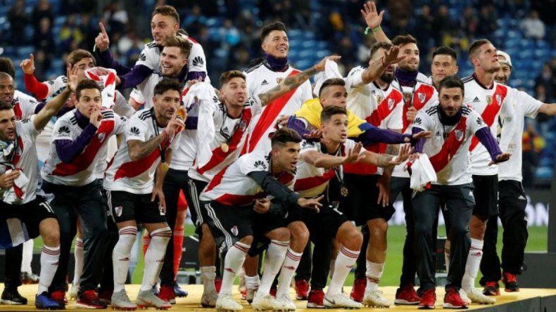 A 4 meses de la final de la Libertadores los hinchas de River explotan las redes