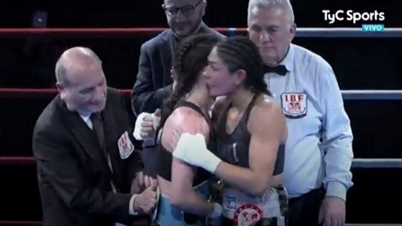 La Pumita Carabajal perdió el titulo mundial:  cayó ante la danesa Sarah Mahfoud