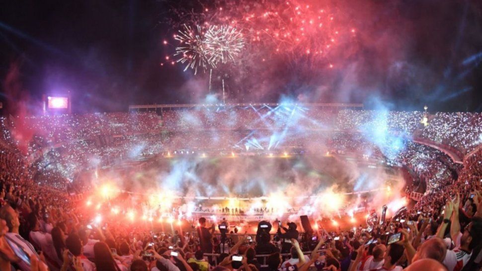 River festejó a lo grande el aniversario de la final en Madrid