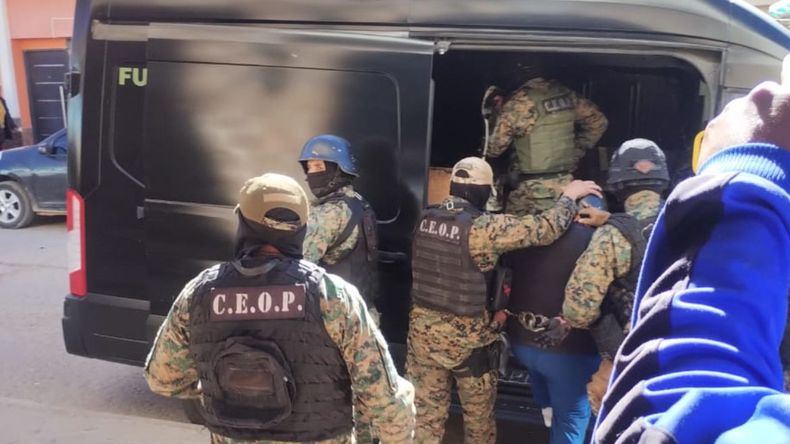 Traslado de La Quiaca a San Salvador 