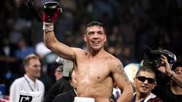 Maravilla Martínez noqueó en el primer round en su debut en el Luna Park.