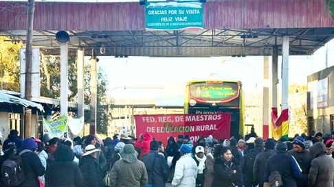 Todo Jujuy | Corte en el paso fronterizo La Quiaca - Villazón -