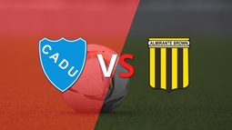 Tomás Almada rescata a Almirante Brown con un gol agónico ante Def. Unidos