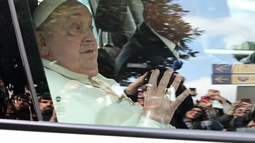 Los médicos señalaron que el papa Francisco va a necesitar asistencia respiratoria por un par de semanas.