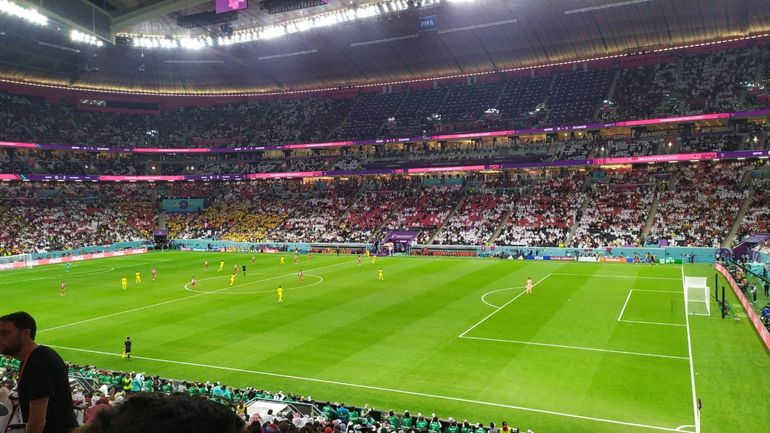 La hinchada de Qatar se fue.