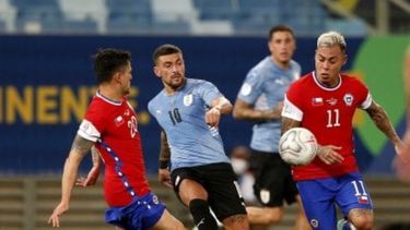 Chile quedó afuera del Mundial de Qatar, mientras Uruguay había arribado al encuentro ya clasificado.