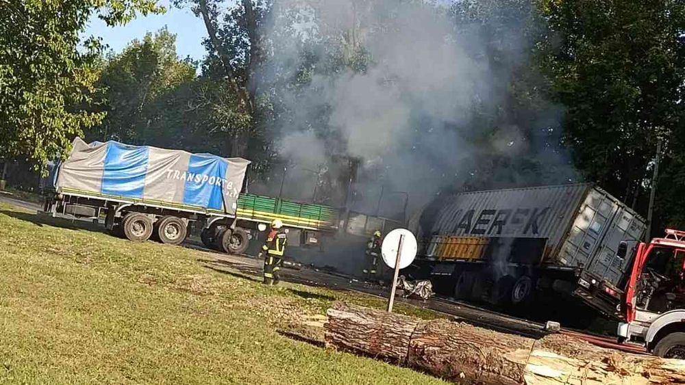 Murió un jujeñoen Rosario tras un choque frontal entre dos camiones Murió un jujeñoen Rosario tras un choque frontal entre dos camiones