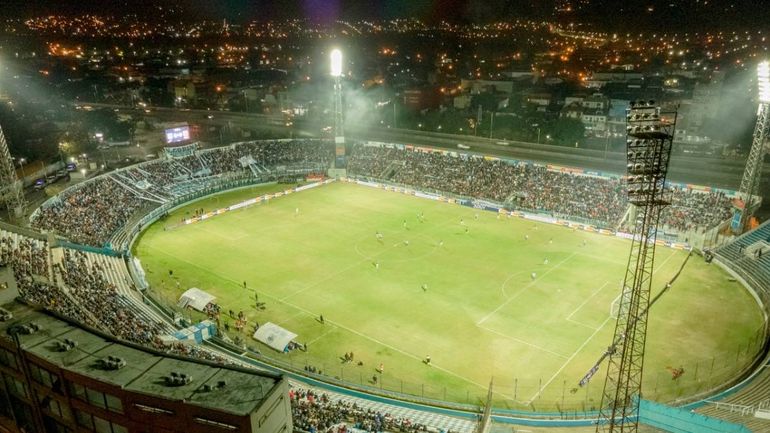 Operativo de Seguridad para el partido de Independiente y Atlético Tucumán en el 23 de Agosto. (Foto TodoJujuy)