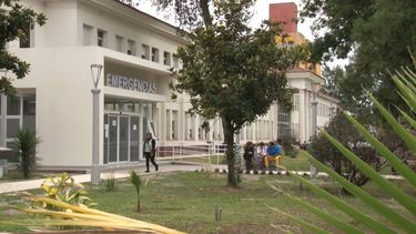 Sigue en terapia intensiva y con respirador: cómo evoluciona la mujer atacada en Perico
