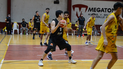 Jujuy Básquet cayó frente a Talleres de Tucumán