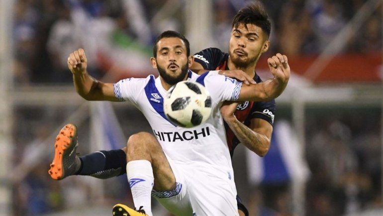 Vélez y San Lorenzo empataron en un encuentro vibrante Vélez y San Lorenzo empataron en un encuentro vibrante