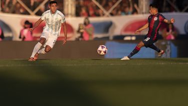 Barracas Central logró una victoria como anfitrión por 2 a 1 frente a Atlético Tucumán