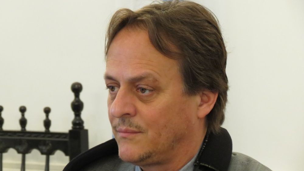 Dr. Víctor Urbani