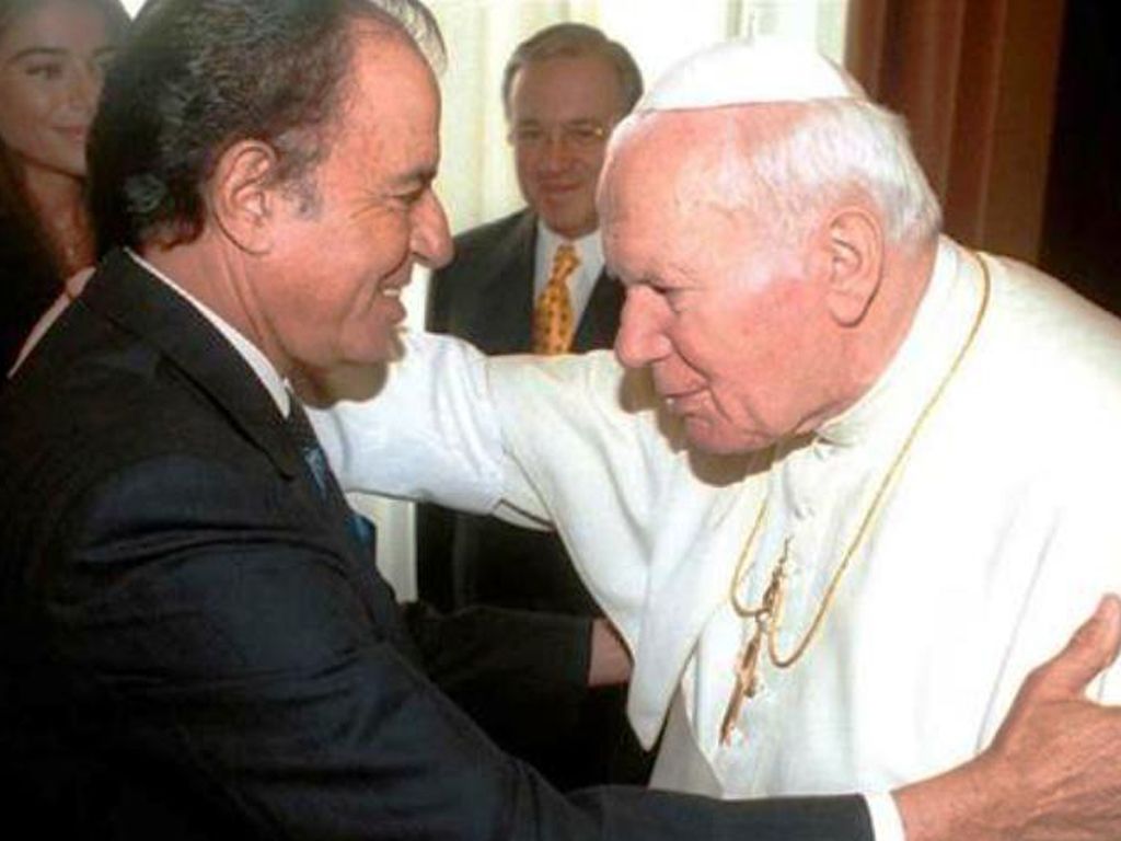 Menen con Juan Pablo II (archivo)