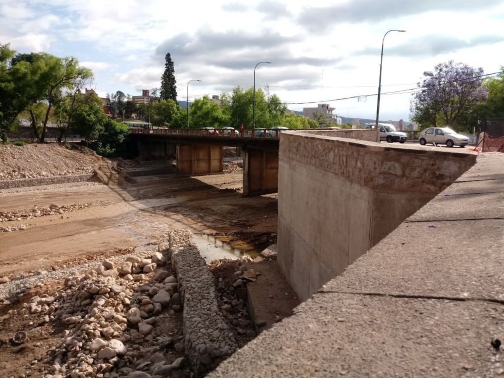 Obras en puente Argañaráz