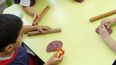 Bajó la natalidad y preocupa la matrícula escolar
