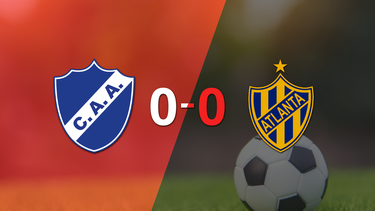 Alvarado y Atlanta empataron sin goles